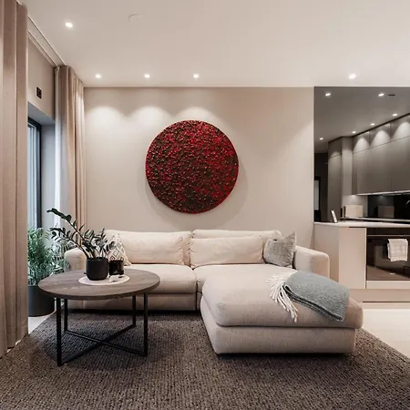Luxury Penthouse With Amazing Views 斯沃尔韦尔