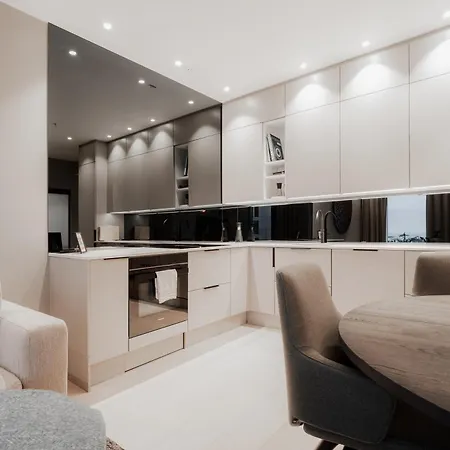 Luxury Penthouse With Amazing Views Lejlighed